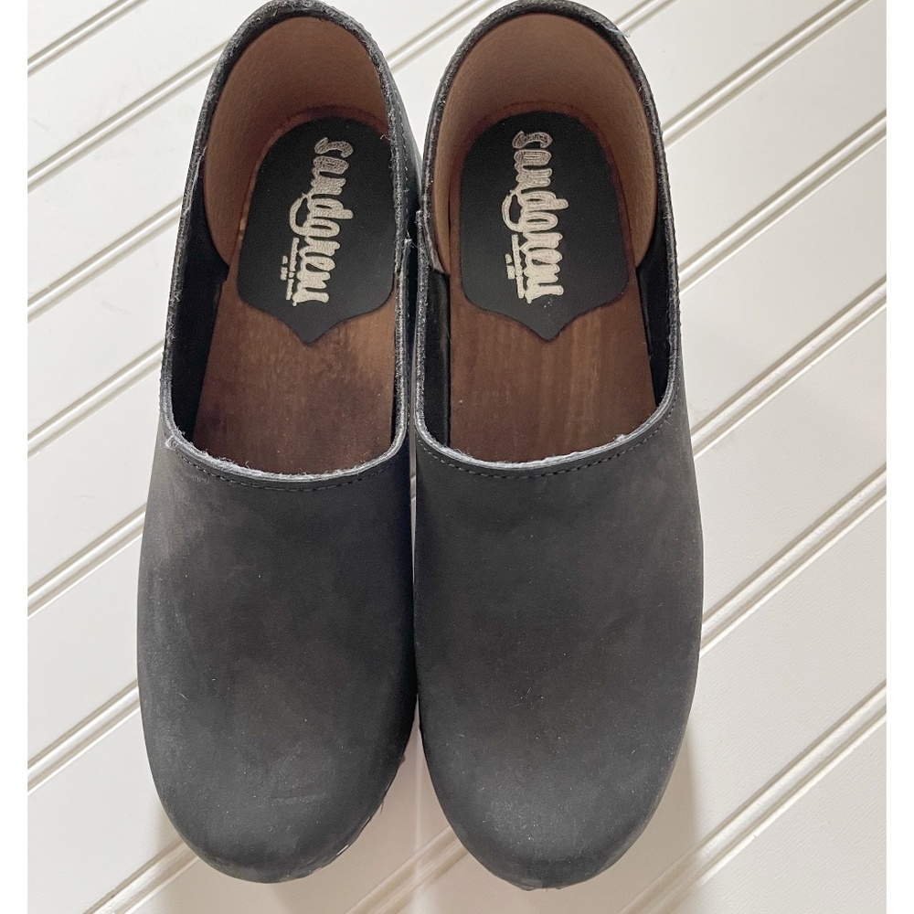 Womens Sandgrens Closed Black Clog